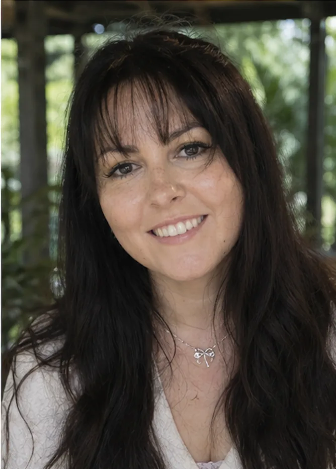 Steph, founder of The Inner Blooming